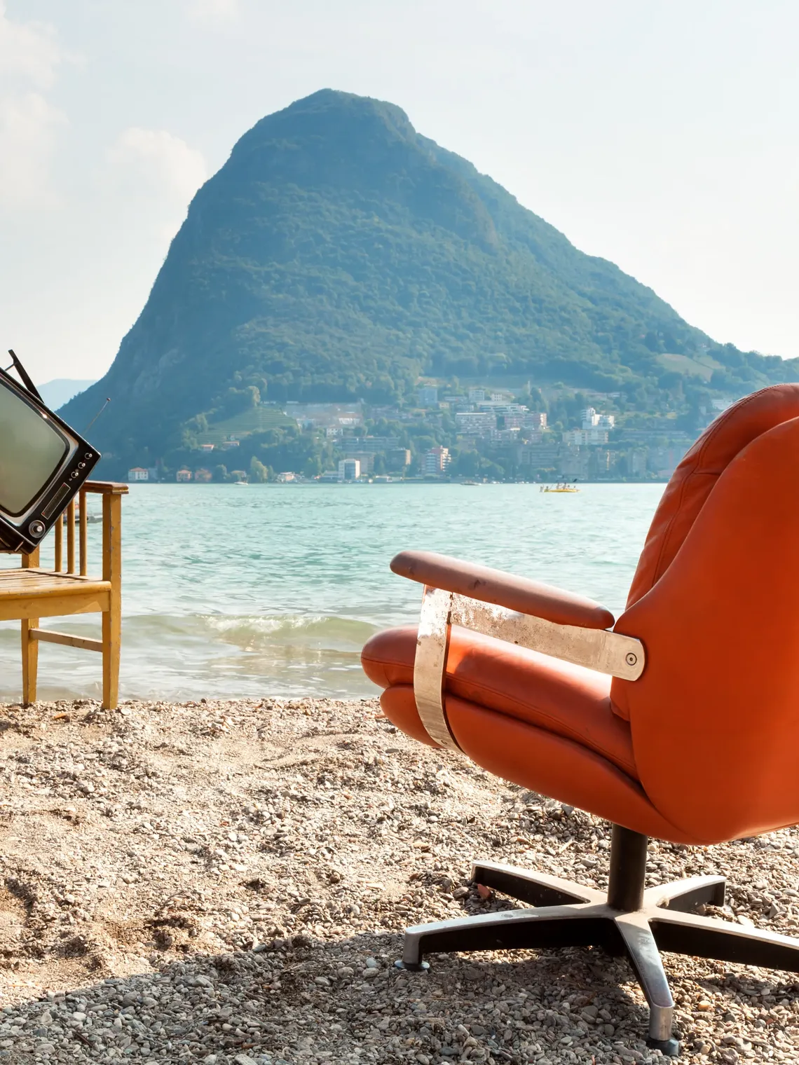 Beach TV set